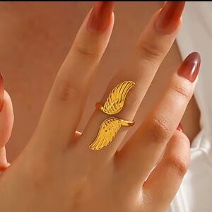 Elegant 18k Gold Plated steel Wing Adjustable Ring